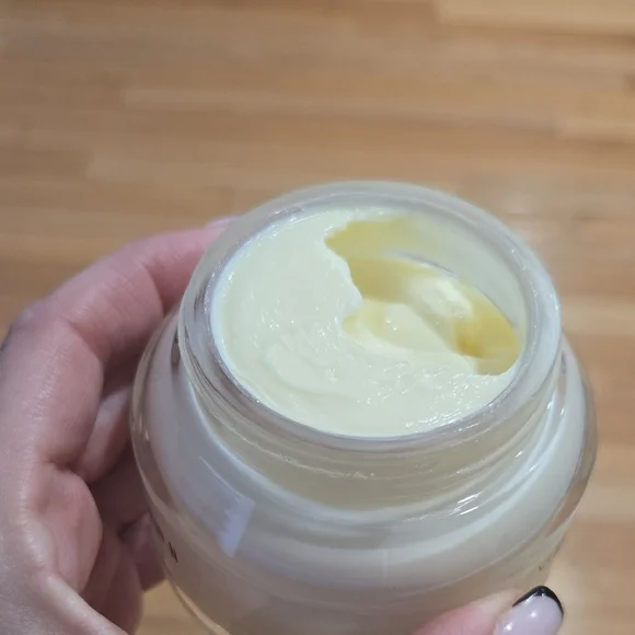 Bobbi Brown Vitamin Enriched Face Base 3.4 fl oz - Picture 5 of 5